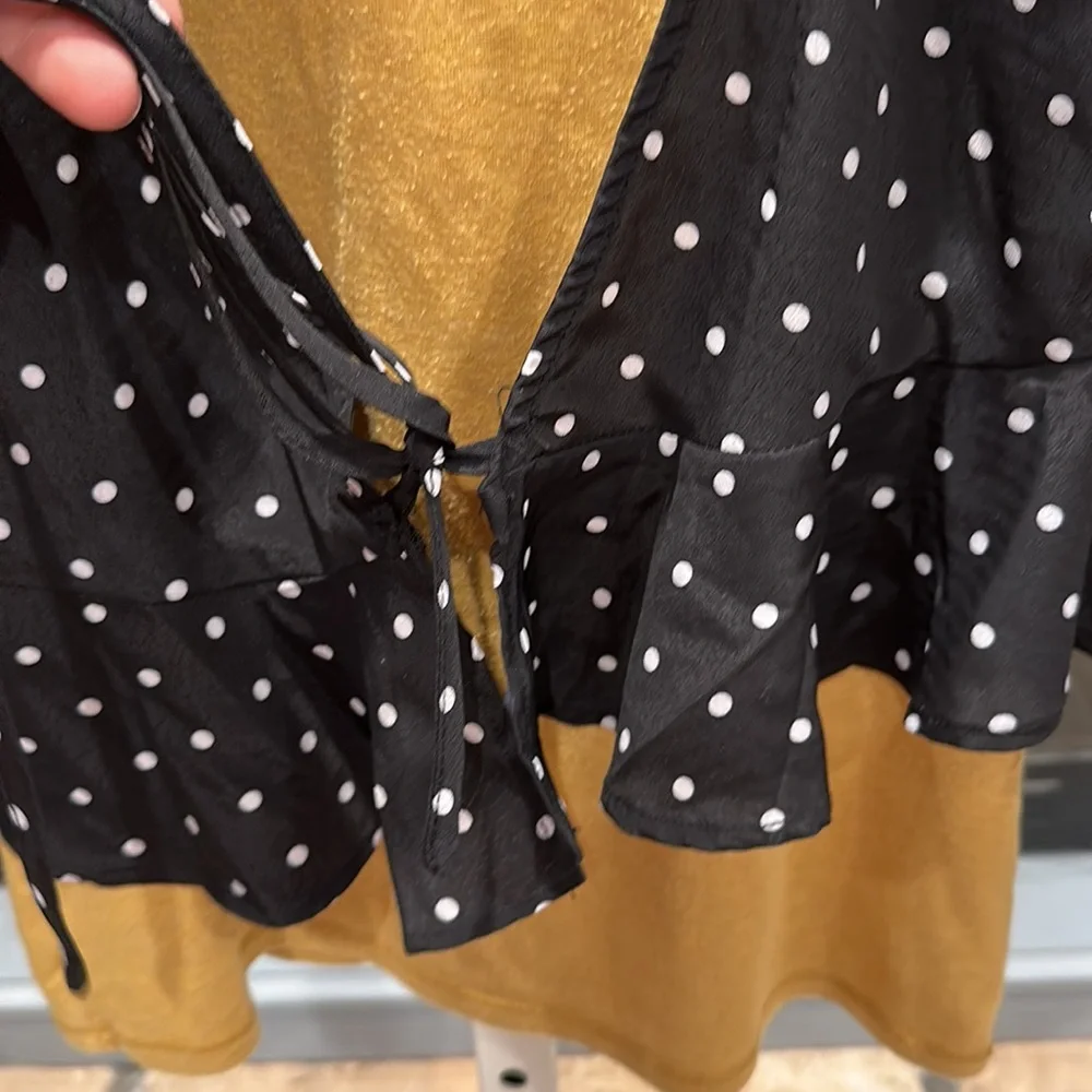 Princess Polly Stella Wrap Top - Picture 3 of 8